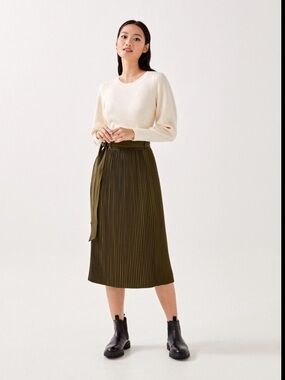 Love, Bonito Pleated Midi Skirt with Tie Waist - Olive Green